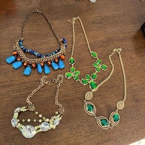 Bundle of necklaces.